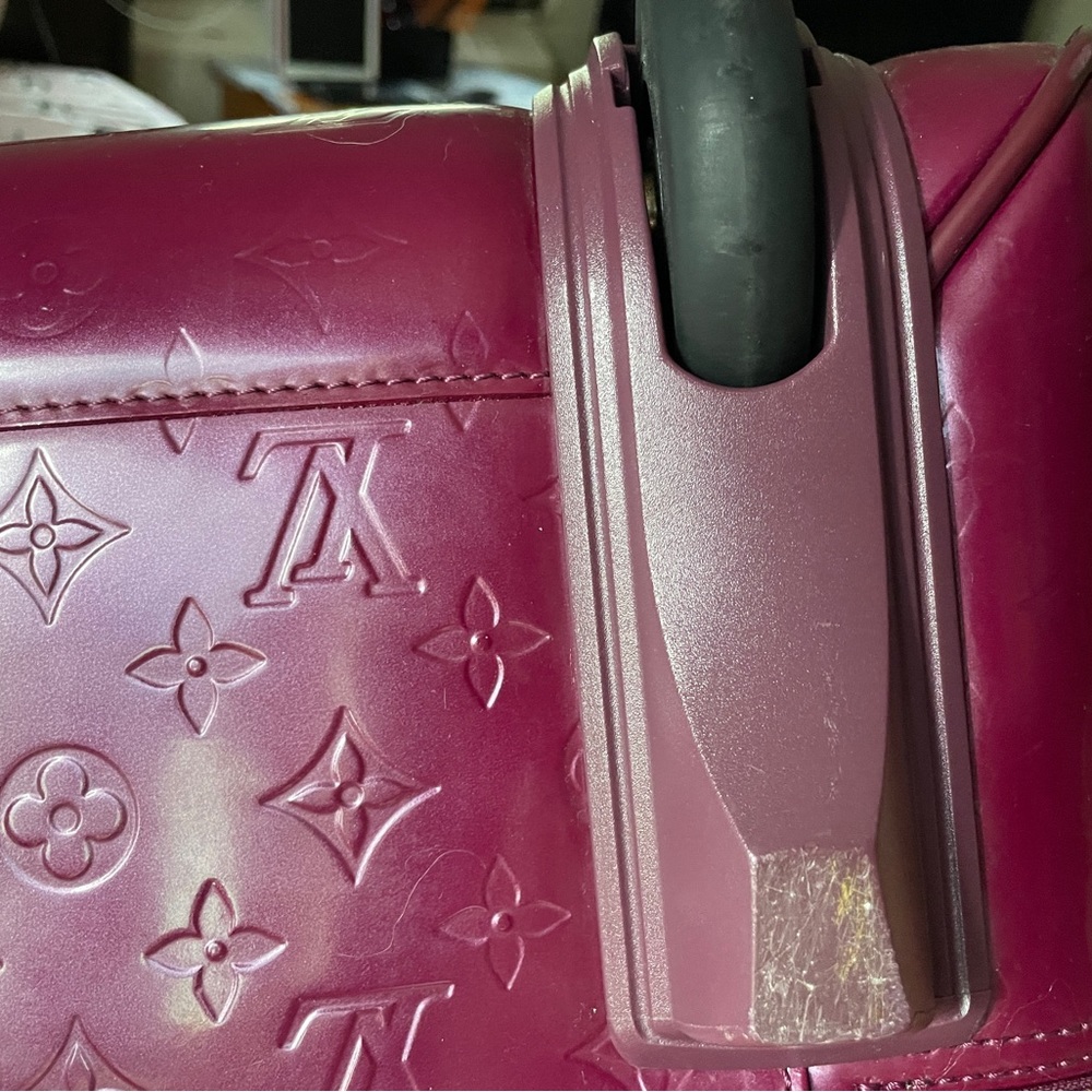 Violette monogram Vernis leather Louis Vuitton Pegase 45 - Picture 8 of 15